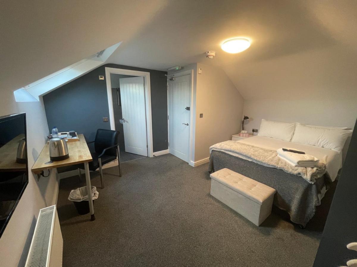 Arlan House, Superb Basingstoke Hotel Bagian luar foto