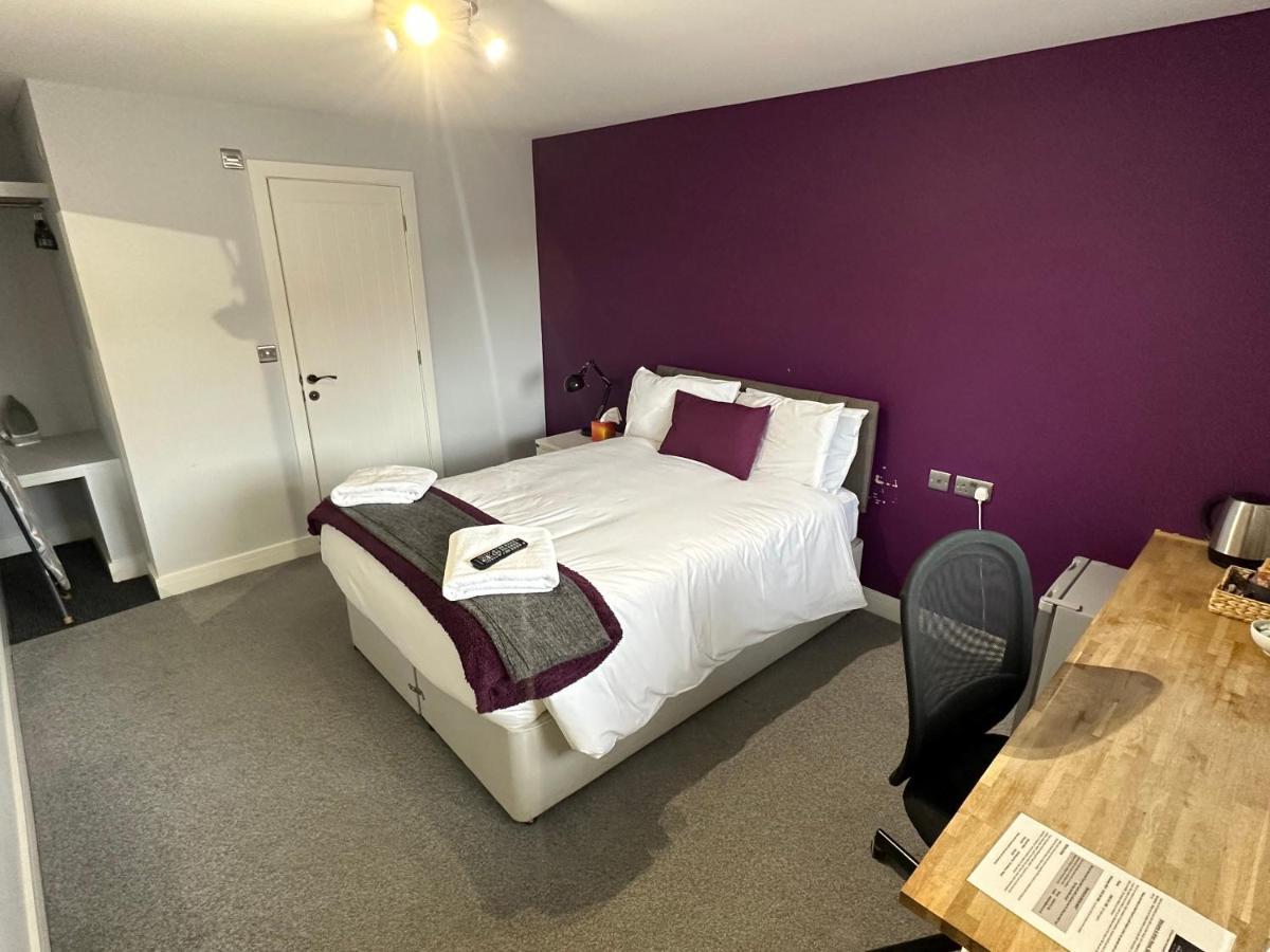 Arlan House, Superb Basingstoke Hotel Bagian luar foto